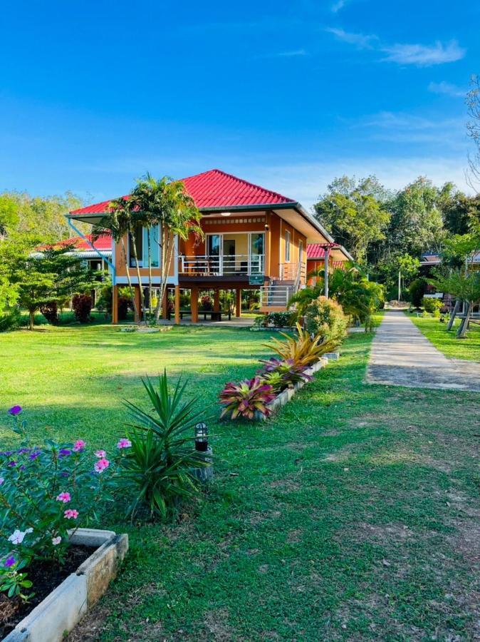 Rimlay Bay View Villa เกาะยาวน้อย ภายนอก รูปภาพ
